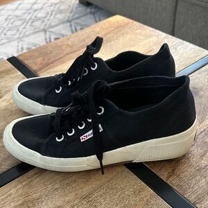 Superga Women's Black and White Sneakers